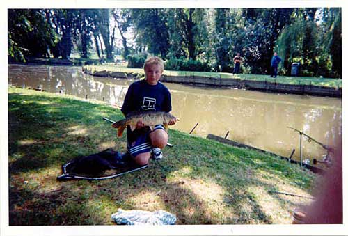 Quelques poissons que j'ai pris à l'étang de wambrechies - Une Carpe .. Tomstiti, 2008